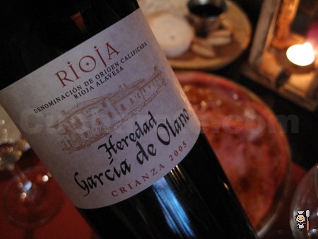 Botella de Rioja Crianza ¡Gratis! en la Taberna Los Austrias - © Cucharete.com