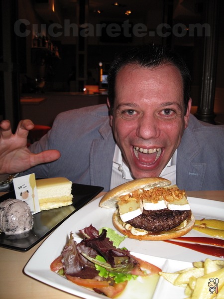 Hamburguesa exclusiva de buey wagyu con un súper postre GRATIS en Madrid - © Cucharete.com