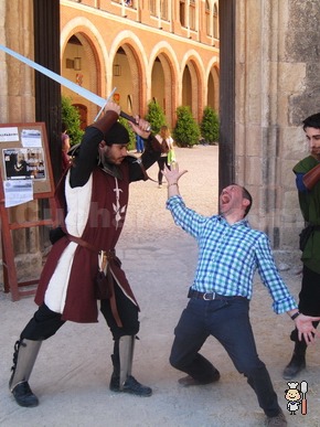 Cucharete se sube al Winebus! Espectacular Campeonato Mundial de Combate Medieval